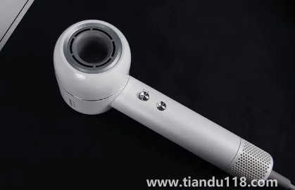 吹風(fēng)機線粗的好還是細的好（吹風(fēng)機是不是線越粗越好用）